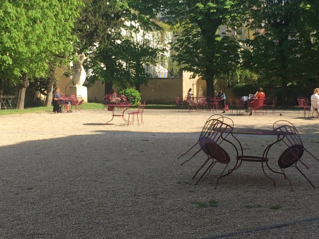 EA7EBF4D-D08F-43AF-A3F7-2806D6866B66